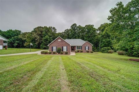 2405 Supreme Dr, Monroe, NC 28110 photo 3
