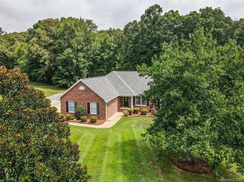 2405 Supreme Dr, Monroe, NC 28110 photo 4