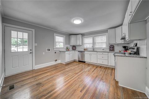 503 E 22nd St, Kannapolis, NC 28083 photo 14