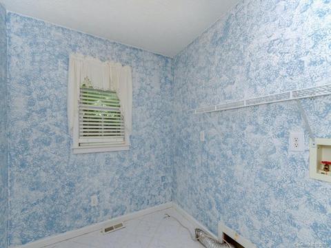 124 Trantham Rd, Canton, NC 28716 photo 13