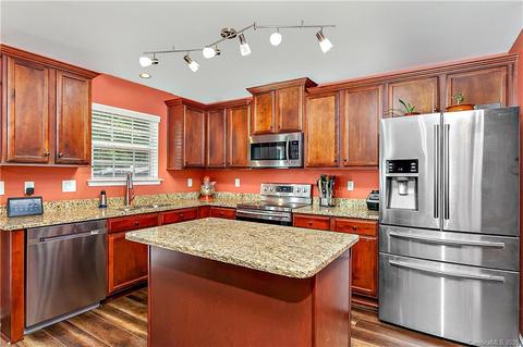 313 Lindpoint Ln, Monroe, NC 28110 photo 9