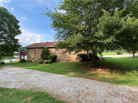6513 Riverside Dr, Conover, NC 28613 photo 10