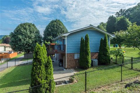 144 Pebblebrook St, Clyde, NC 28721 photo 5