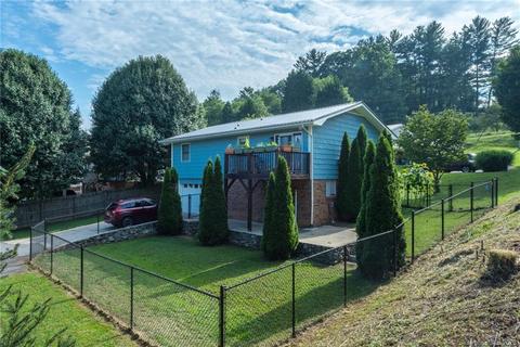 144 Pebblebrook St, Clyde, NC 28721 photo 6