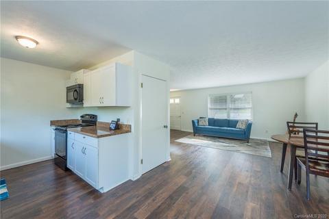 144 Pebblebrook St, Clyde, NC 28721 photo 13