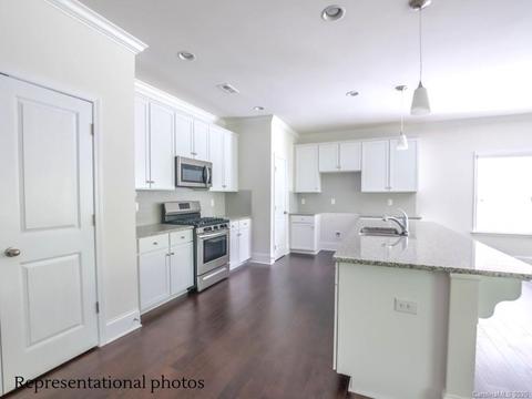 19315 Smith Cir, Cornelius, NC 28031 photo 5