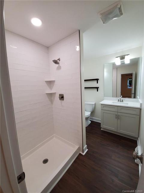 2035 Knickerbocker Dr, Charlotte, NC 28212 photo 19