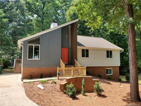2035 Knickerbocker Dr, Charlotte, NC 28212 photo 1