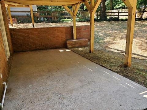 2035 Knickerbocker Dr, Charlotte, NC 28212 photo 30