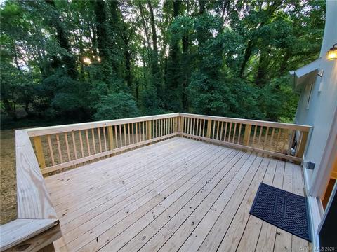 2035 Knickerbocker Dr, Charlotte, NC 28212 photo 17