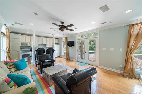 18944 Peninsula Point Dr, Cornelius, NC 28031 photo 32