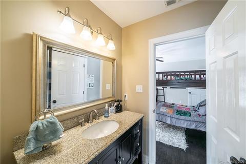18944 Peninsula Point Dr, Cornelius, NC 28031 photo 25