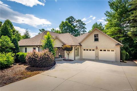 1295 Northview Dr, Morganton, NC 28655 photo 1