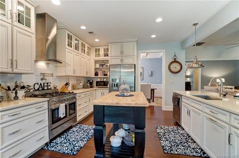 18339 Glenealy Dr, Cornelius, NC 28031 photo 16