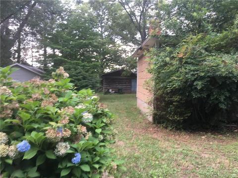 147 Walker St, Bostic, NC 28018 photo 4
