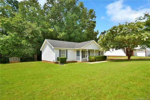 2437 River Chase Dr, Monroe, NC 28110 photo 2