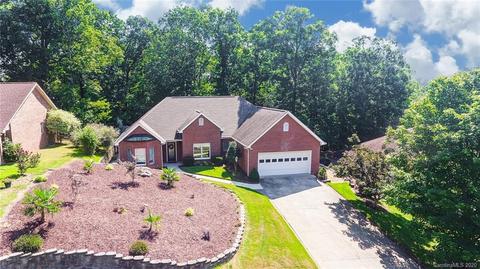 747 Monticello Dr, Fort Mill, SC 29708 photo 2