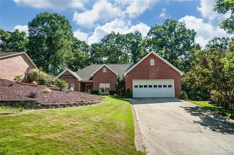 747 Monticello Dr, Fort Mill, SC 29708 photo 4