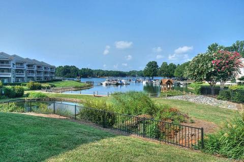 1101 Torrence Cir, Davidson, NC 28036 photo 31