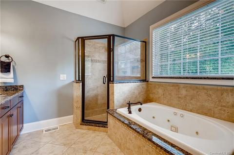 6228 Fox Chase Dr, Davidson, NC 28036 photo 14