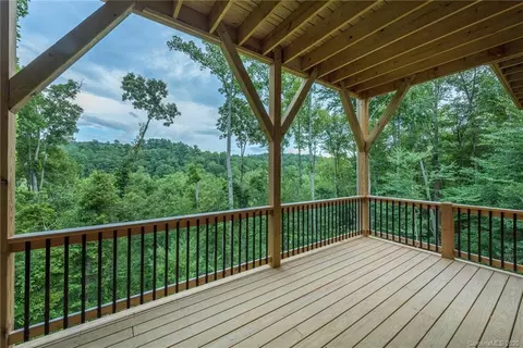 28 Ledgestone Dr, Fairview, NC 28730 photo 27