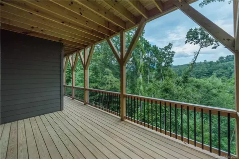28 Ledgestone Dr, Fairview, NC 28730 photo 26