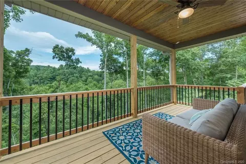 28 Ledgestone Dr, Fairview, NC 28730 photo 15