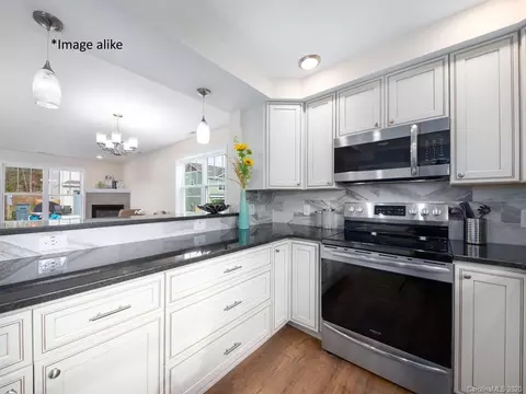 11 Wolf Ct, Clyde, NC 28721 photo 11
