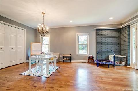 5401 Farmbrook Dr, Charlotte, NC 28210 photo 12