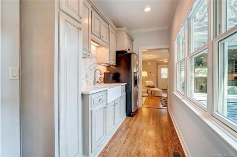 5401 Farmbrook Dr, Charlotte, NC 28210 photo 21