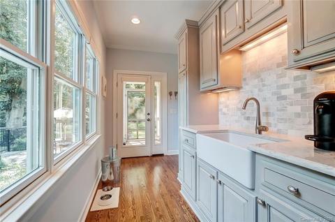 5401 Farmbrook Dr, Charlotte, NC 28210 photo 23