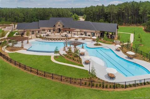 4550 Persimmon Rd, Lancaster, SC 29720 photo 2