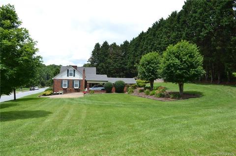 116 Cascade St, Morganton, NC 28655 photo 5