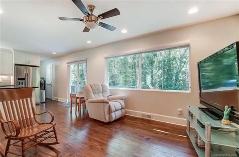 5333 Farmbrook Dr, Charlotte, NC 28210 photo 23