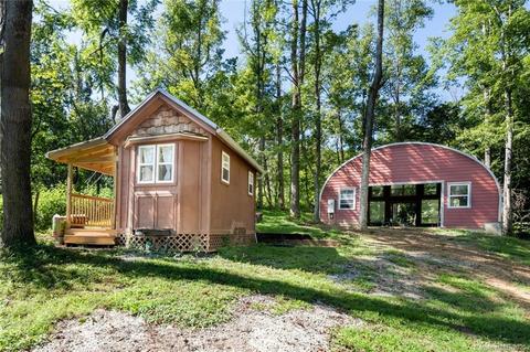 471 Snowbird Rd, Marshall, NC 28753 photo 2