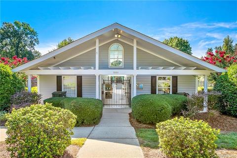 9005 Mapledale Ct, Cornelius, NC 28031 photo 29