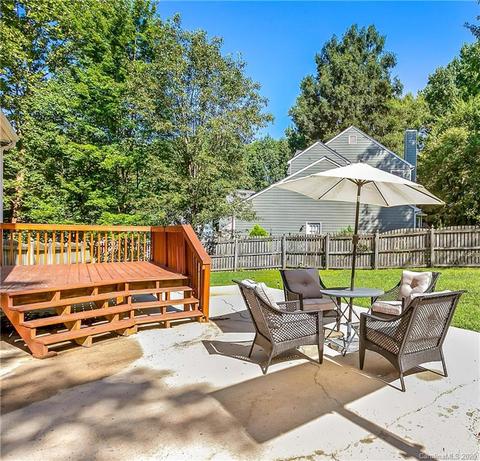 9005 Mapledale Ct, Cornelius, NC 28031 photo 27