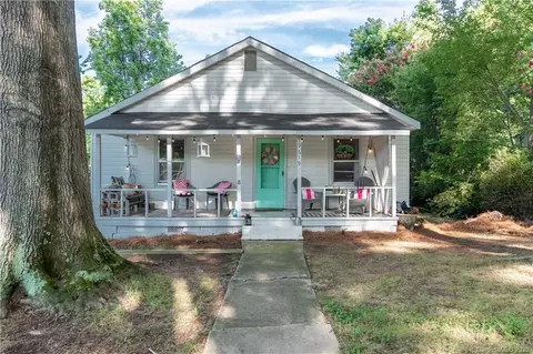 19619 Center St, Cornelius, NC 28031 photo 1