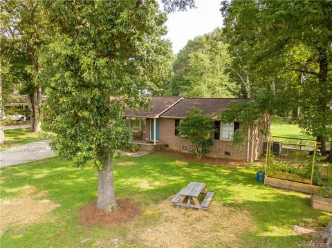 2181 Douglas Rd, Lancaster, SC 29720 photo 4