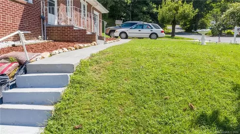 75 Broad St, Spruce Pine, NC 28777 photo 28