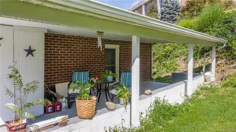 75 Broad St, Spruce Pine, NC 28777 photo 37