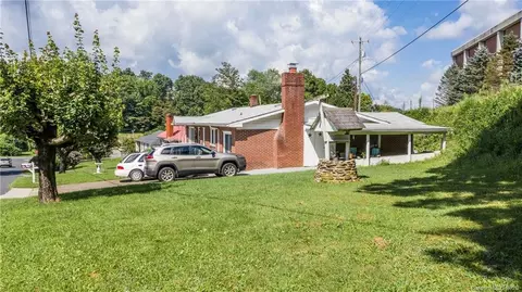 75 Broad St, Spruce Pine, NC 28777 photo 43