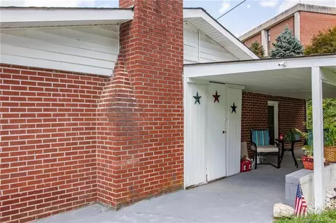 75 Broad St, Spruce Pine, NC 28777 photo 18