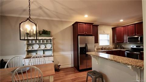 229 Nut Hatch Loop, Arden, NC 28704 photo 5