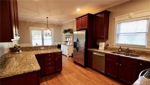 229 Nut Hatch Loop, Arden, NC 28704 photo 9