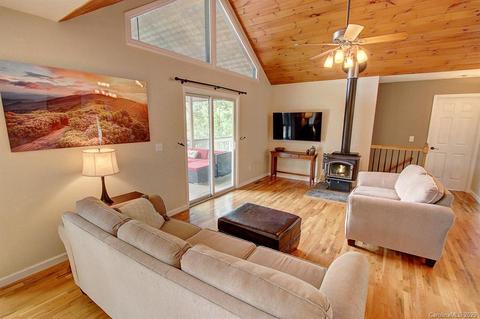 334 Eastern Sky Dr, Canton, NC 28716 photo 10