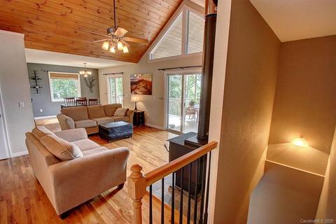 334 Eastern Sky Dr, Canton, NC 28716 photo 8