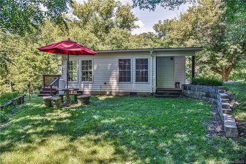 6295 Crabtree Rd, Clyde, NC 28721 photo 5