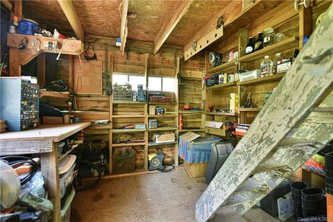 6295 Crabtree Rd, Clyde, NC 28721 photo 15