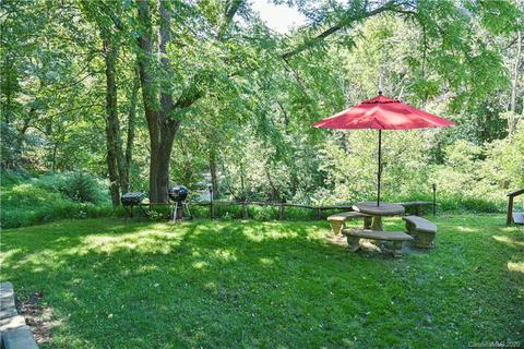 6295 Crabtree Rd, Clyde, NC 28721 photo 4